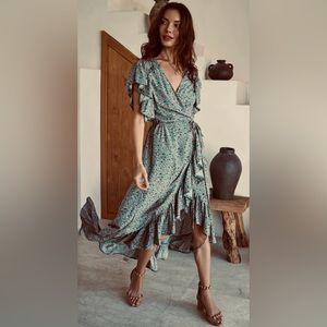 NEW ELF Handmade in Bali Green with Pink Flowers Carmen Wrap Maxi Dress Size XXL